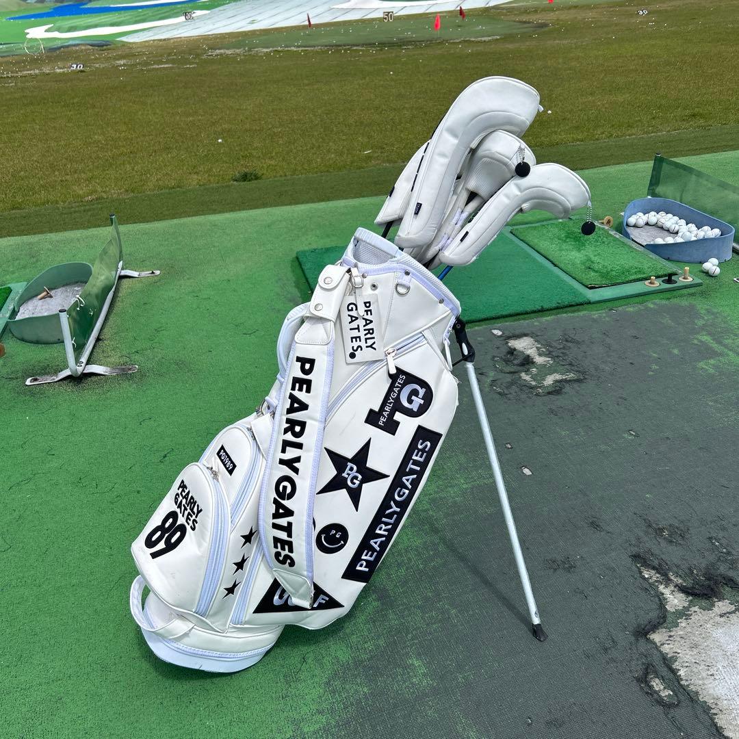 PEARLY GATES スタンド式キャディバッグ ヘッドカバー5本付き