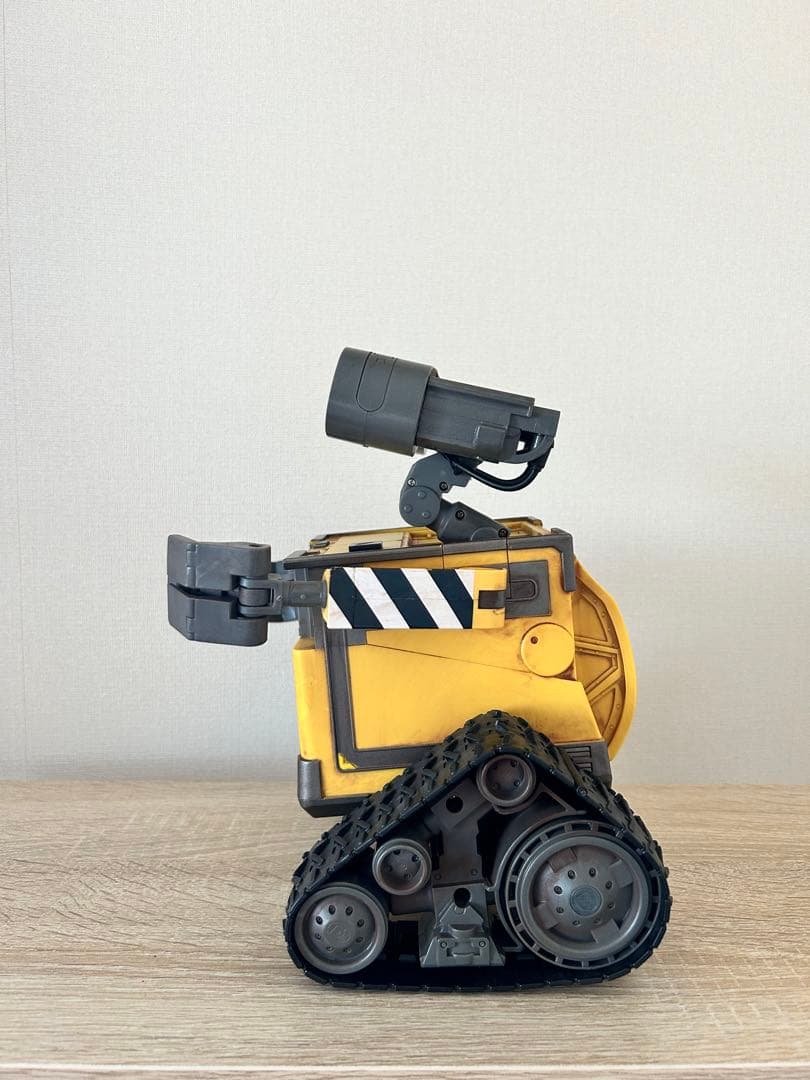 ディズニー　ウォーリー　ラジコン　WALL・E 動作確認済