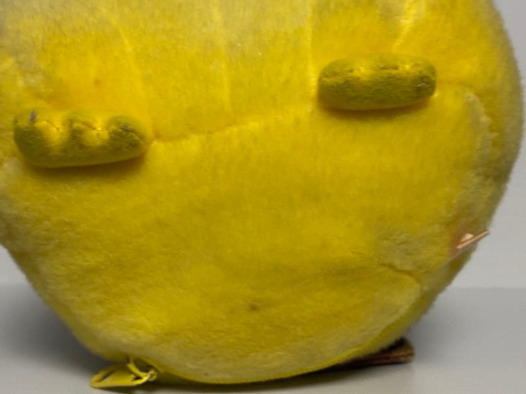 初期ピカチュウ　ぬいぐるみ