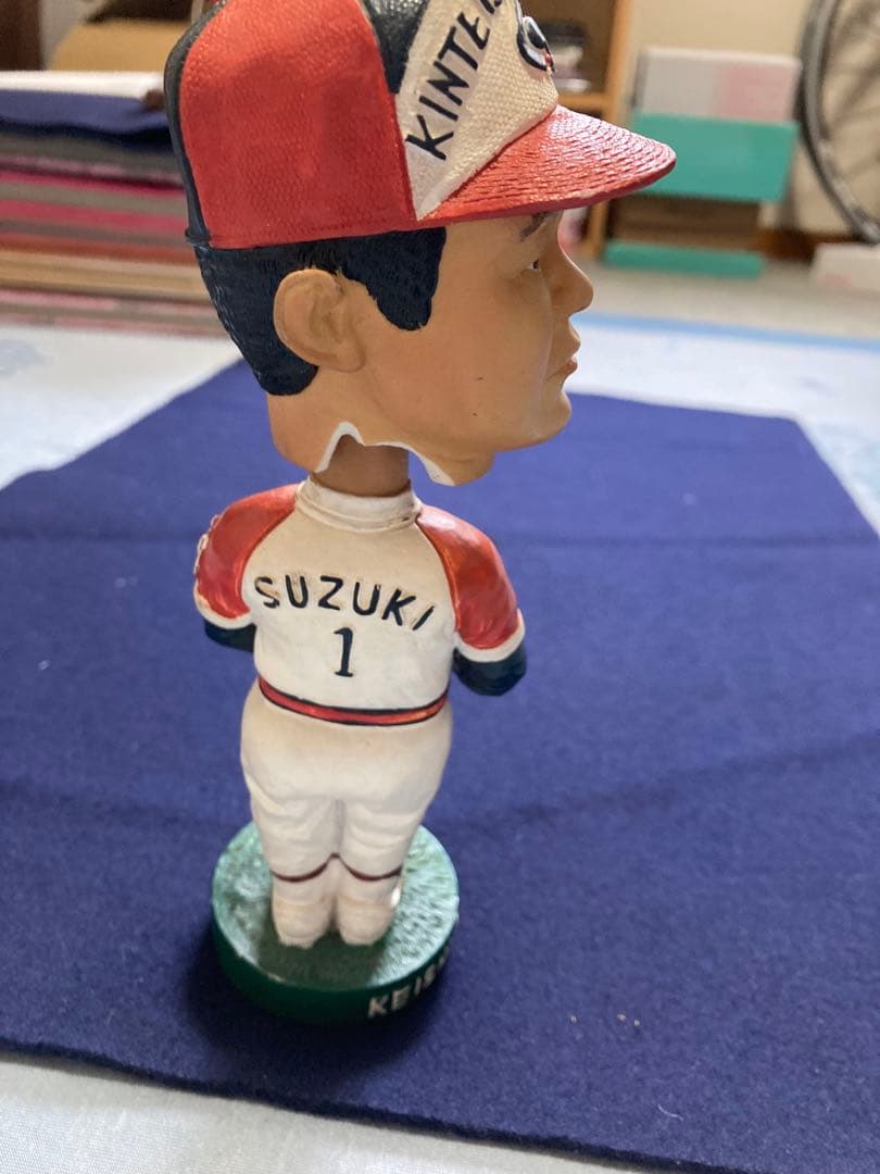 元近鉄バファローズ鈴木啓示さん直筆サインボール（公式試合球）&ボブルヘッド人形