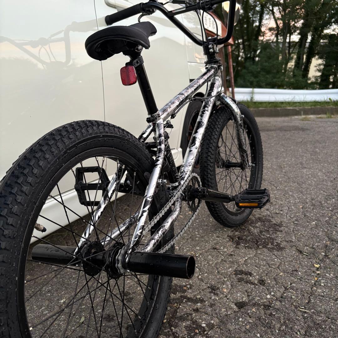 秋田市 ⚠️即購入❌【美品】BMX 限定カラー レユニオン