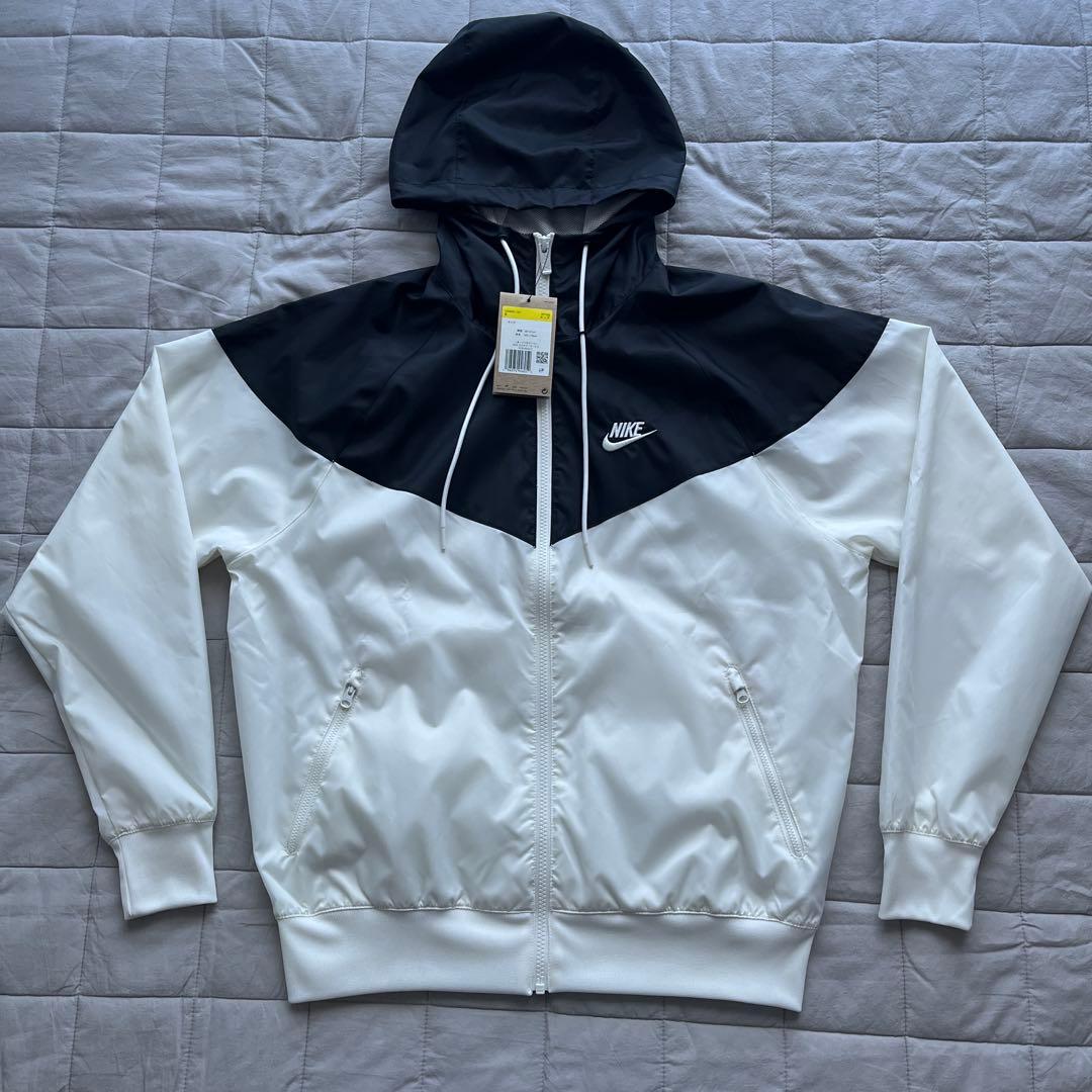 ナイキ　ウィンドランナー