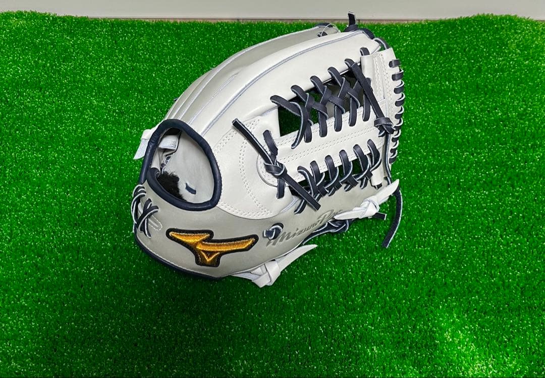 ミズノプロ　直営店限定　軟式内野手用グラブ