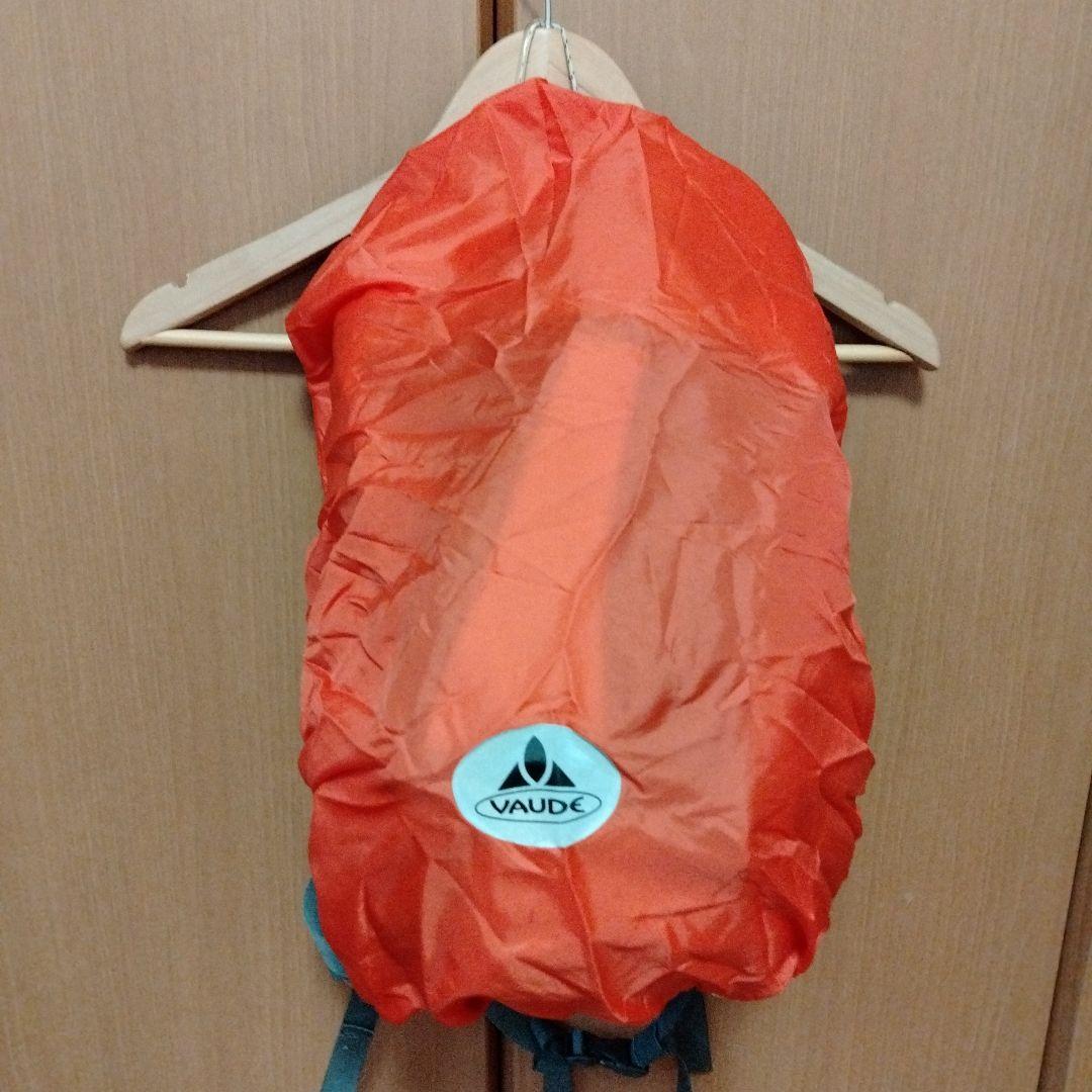 VAUDE ( ファウデ ) ROOMY 12+3 白　デイバッグ