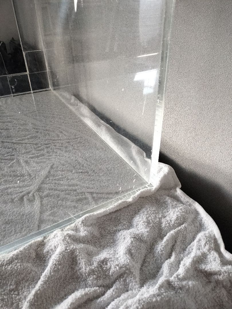 アクリル水槽 80×70×60