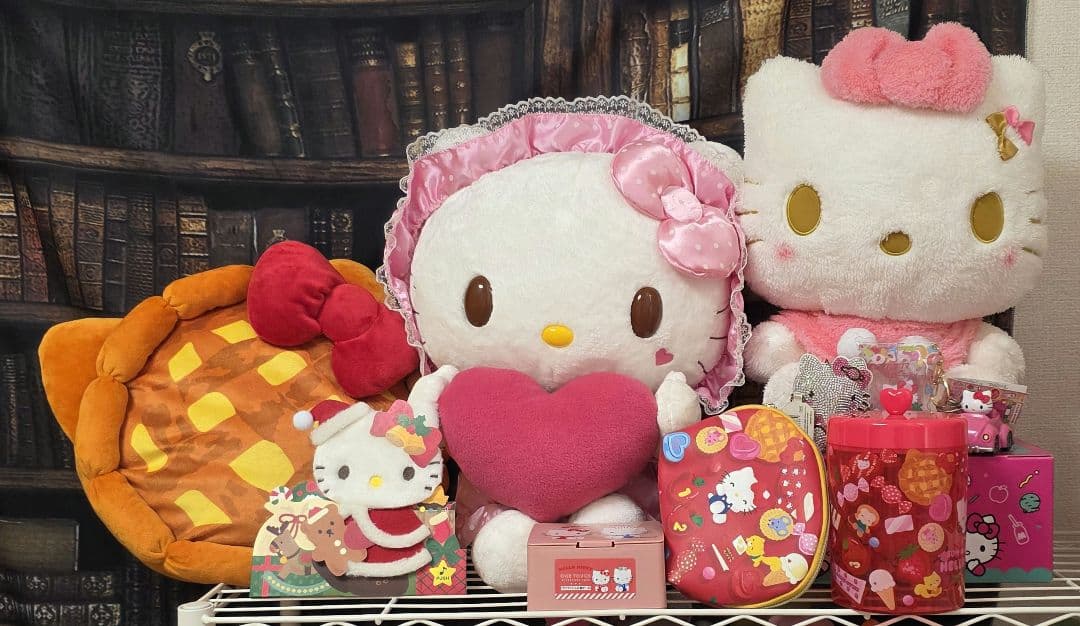 ハローキティ　ぬいぐるみ