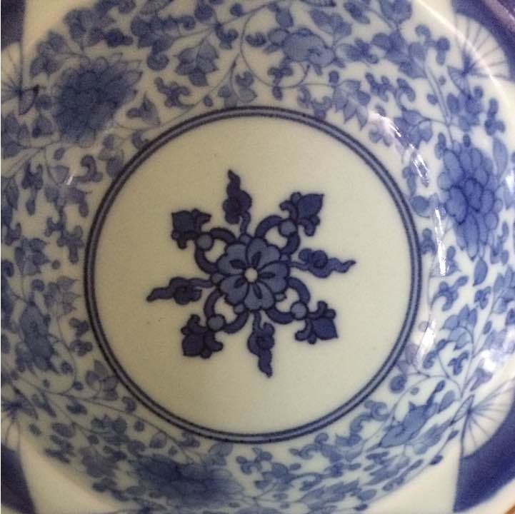 伊万里焼きの小鉢