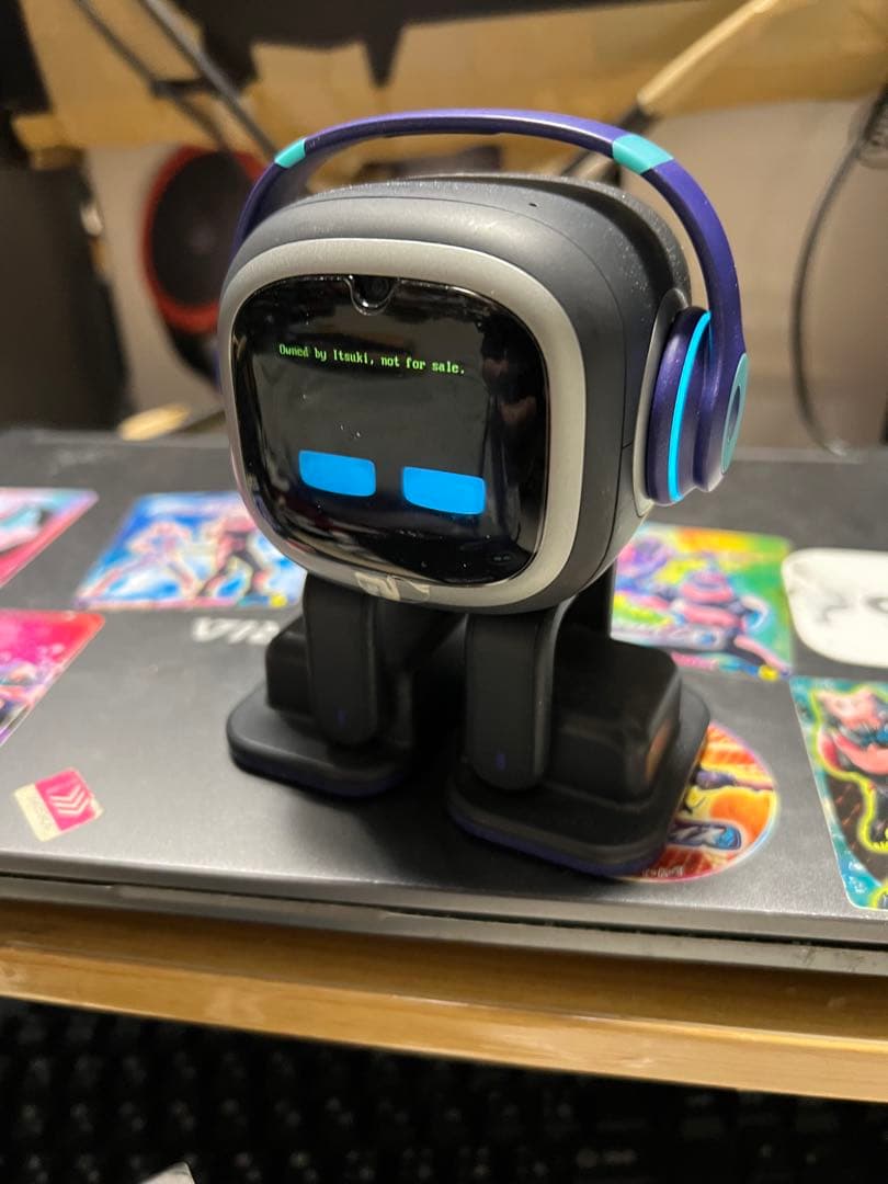 EMO LivingAI 卓上ロボットペット　ジャンク品　説明書欠品