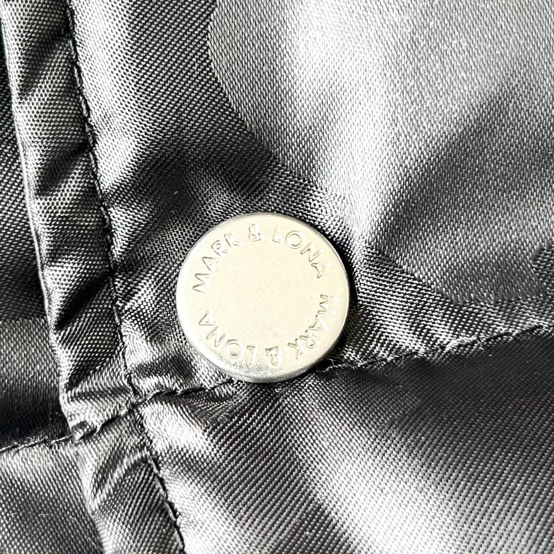 3265【美品】マークアンドロナ　ダウンベスト カモフラ柄 スカルロゴ　S 黒