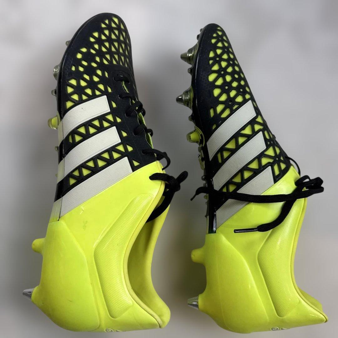 アディダス　エース15.1 サイズ30.5cm