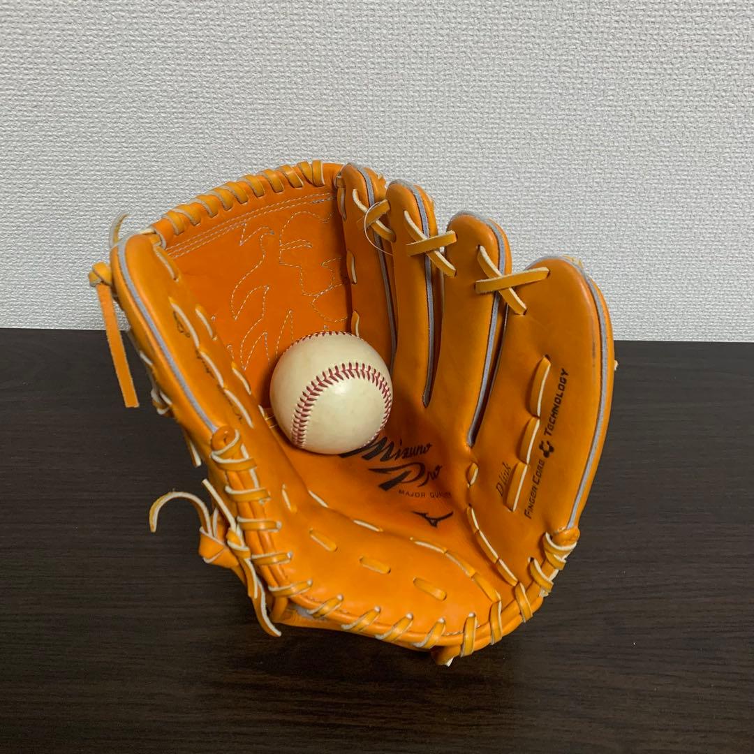 【新品タグ付き】30周年記念モデル　 ミズノプロ　軟式　グラブ