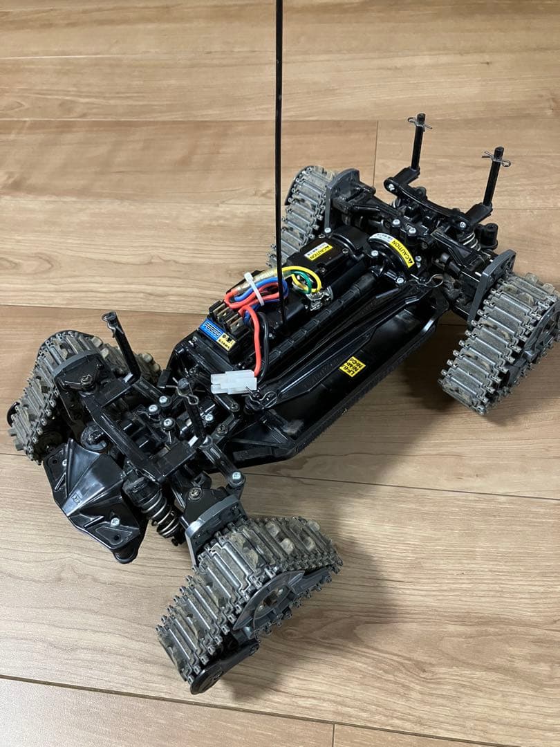 タミヤ　LandFreeder QUADTRACK ラジコンカー