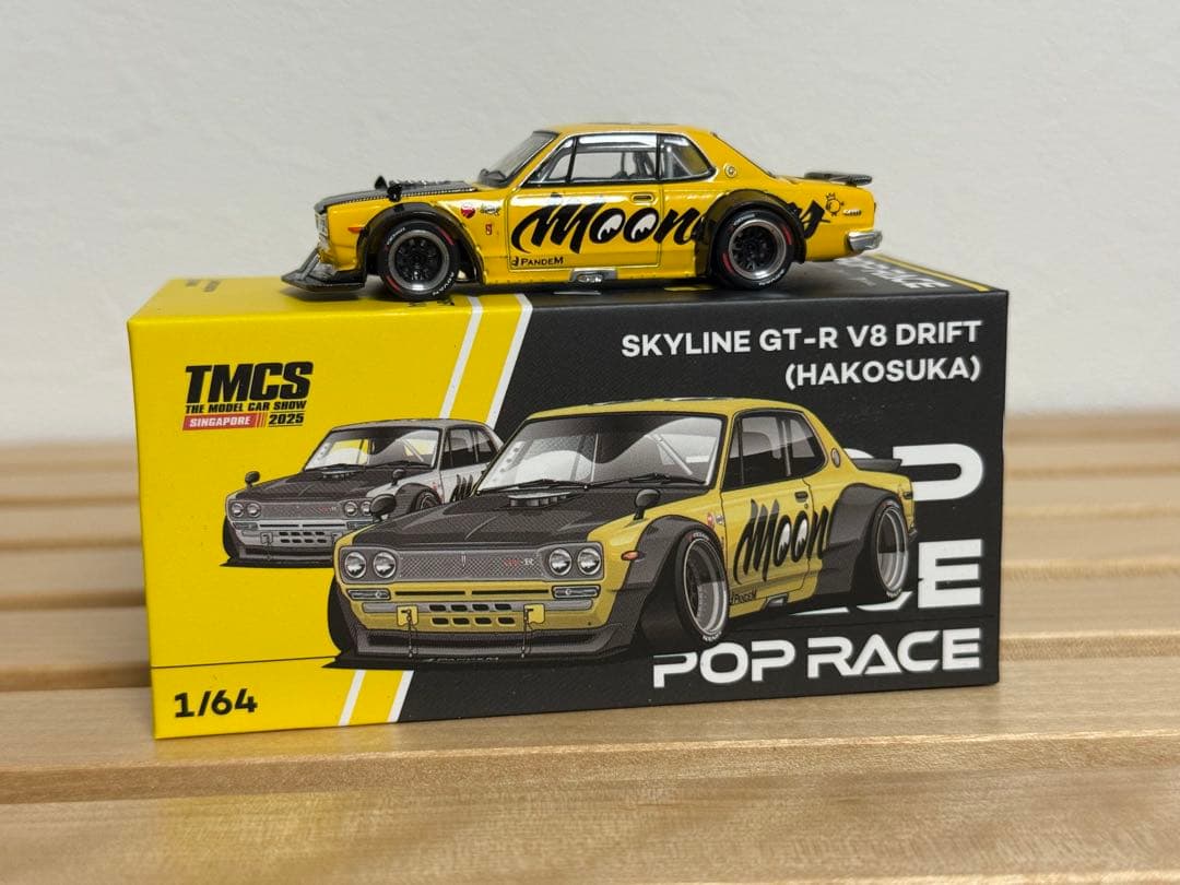 ミニカー POPRACE 1/64 GT-R V8 DRIFT (HAKOSUKA)