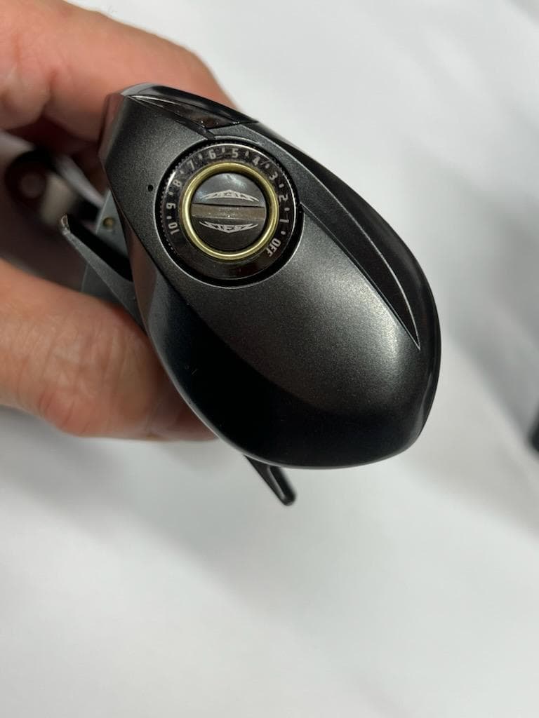 STEEZ 103H ベイトリール