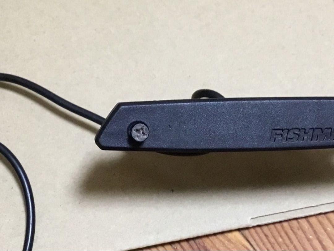 FISHMAN Rare Earth Blend ピックアップ