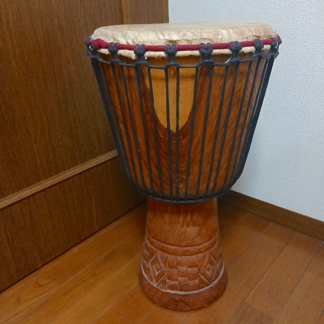 ジャンベ　 打楽器 　彫刻