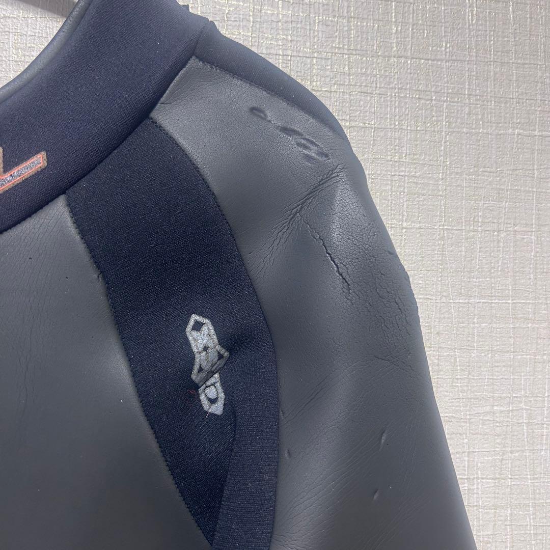 O'Neill ウェットスーツ