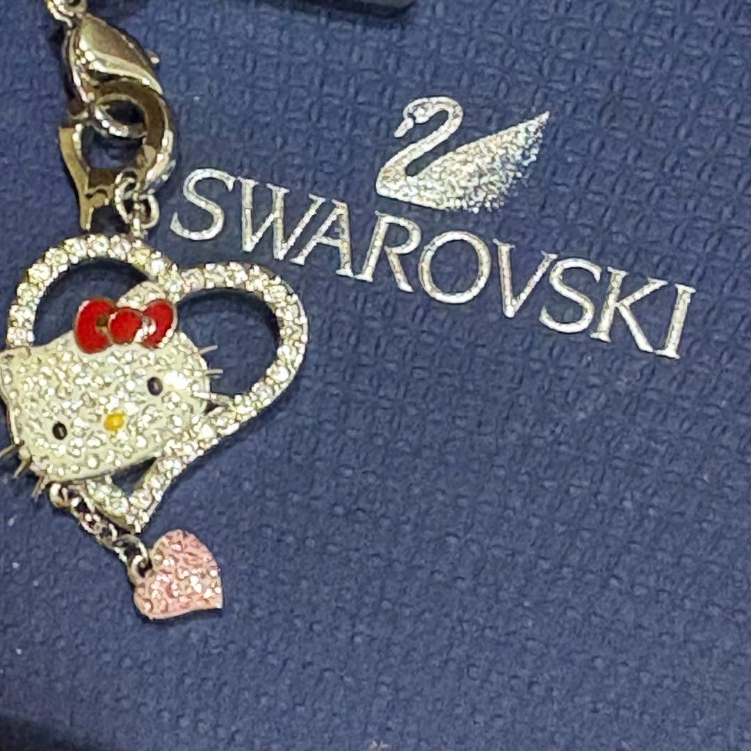 HELLO KITTY　スワロフスキー　キーホルダー　新品未使用