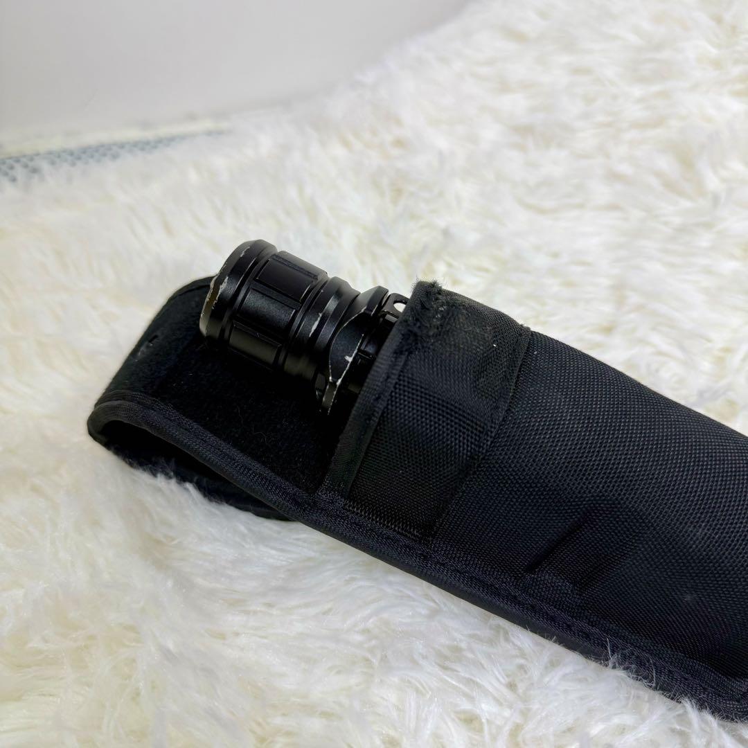 Olight warrior X pro フラッシュライト ブラック