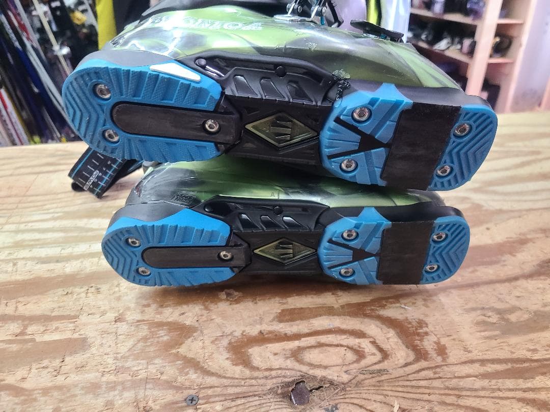 スキー 25-25.5cm TECNICA Cochise Pro 130