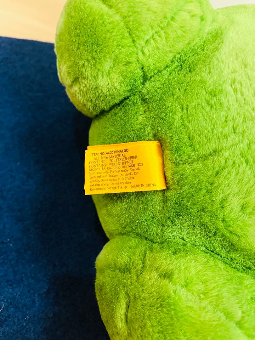 プレイトーキン　24K カエル　特大　おすわりぬいぐるみ