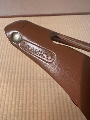セラアナトミカ タイタニコ Selle Anatomica Titanico
