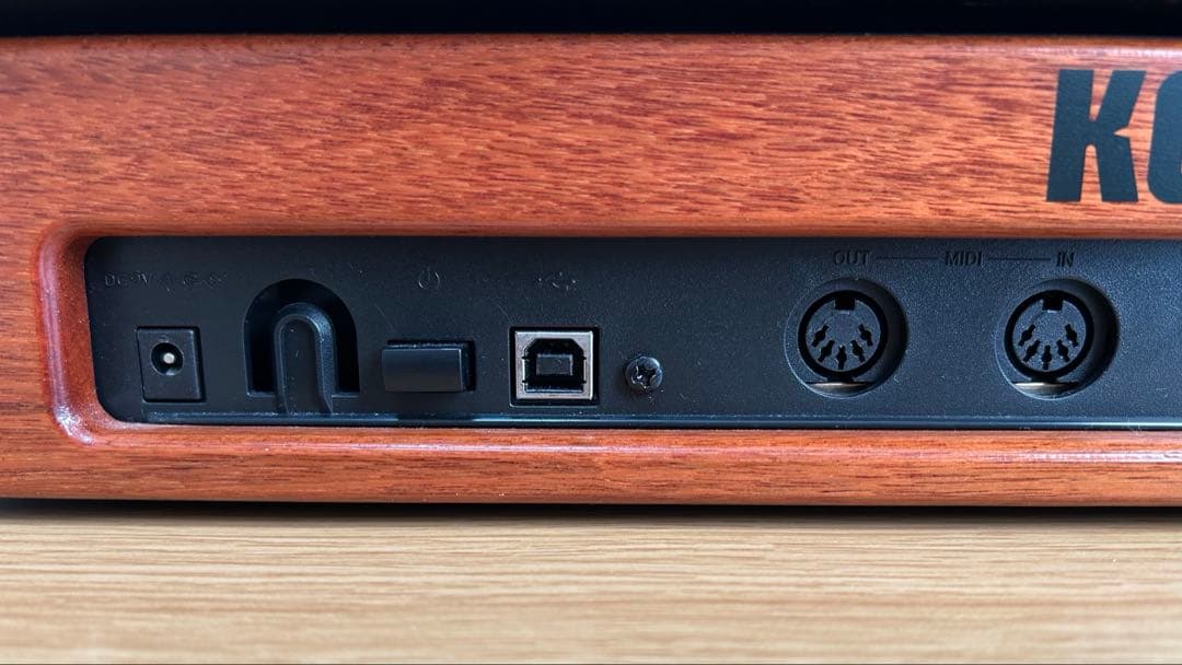 【専用ケース付き】　KORG minilogue xd