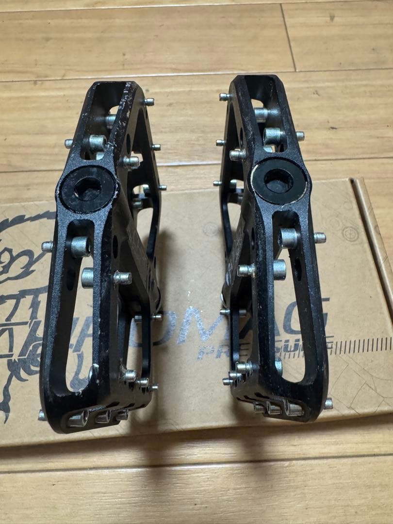 ☆ chromag クロマグ pressure プレッシャー　ペダル　美品 ☆