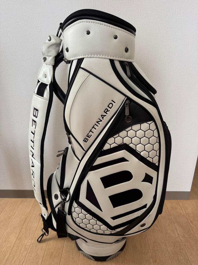 ベティナルディ　キャディバッグ　ホワイト