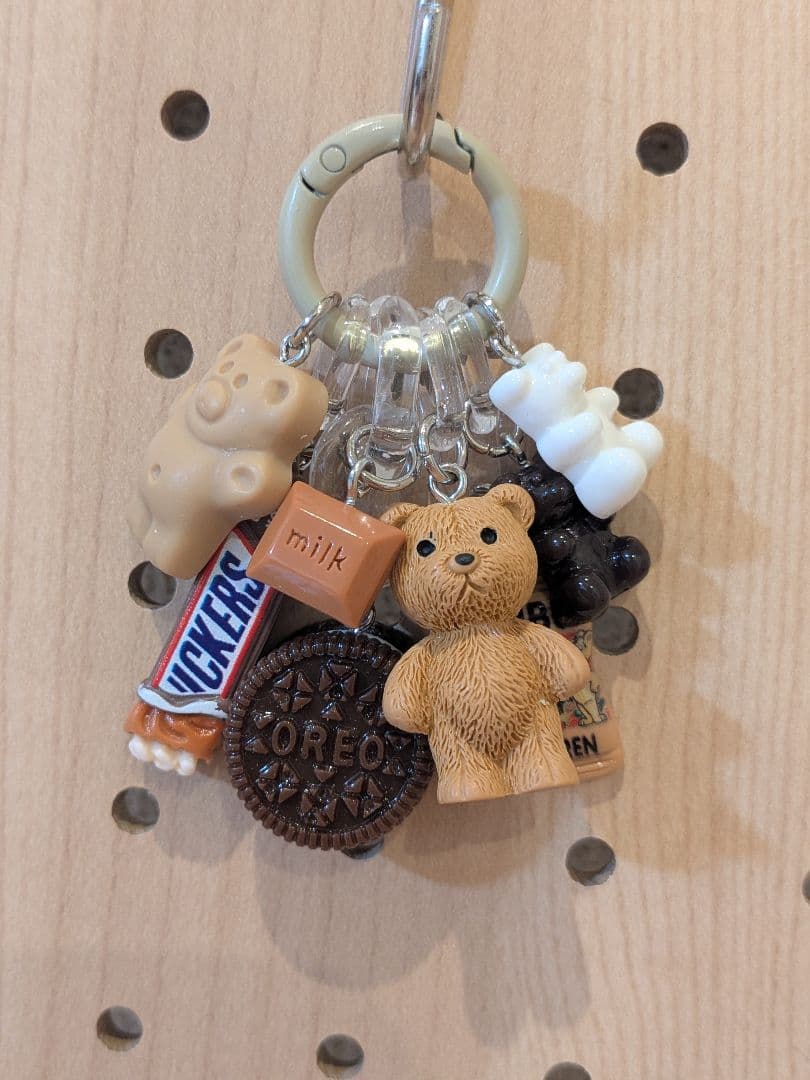 じゃらじゃらキーホルダーmini（A106）ホワイト　ベージュ