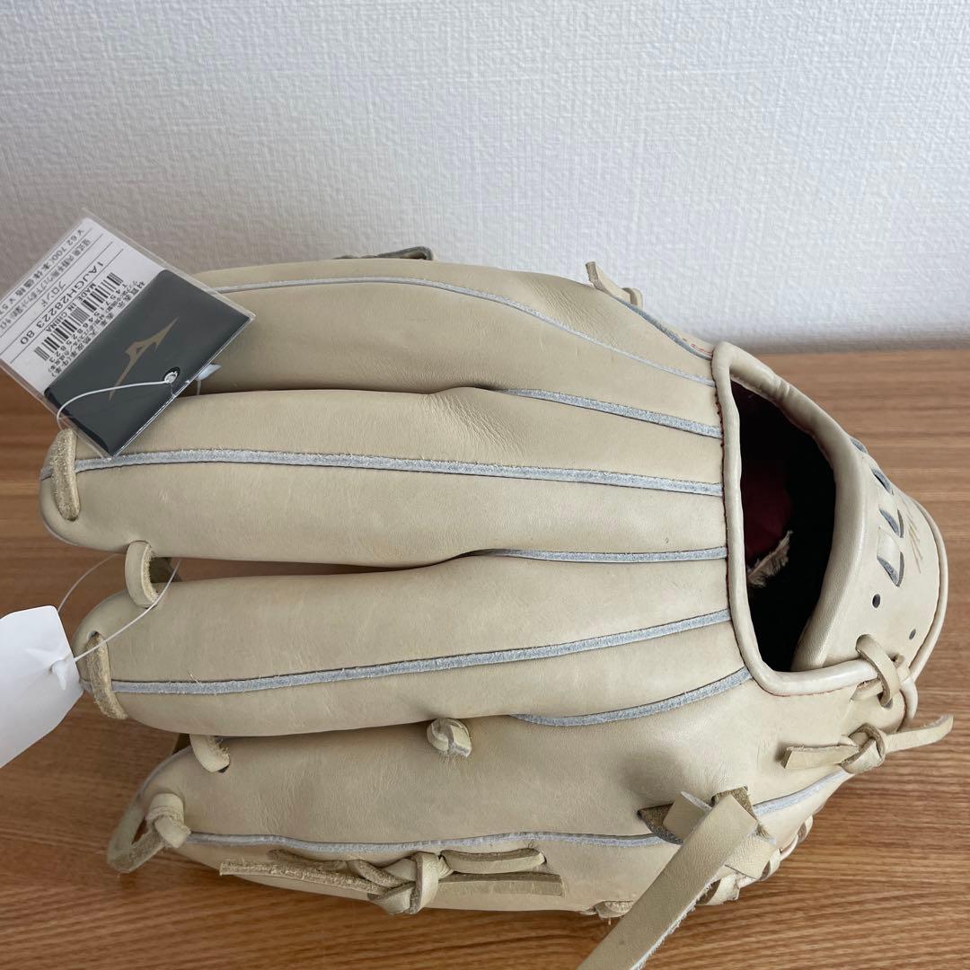 ミズノプロ　硬式用　グラブ　グローブ　内野用　定価62,700円　5DNA