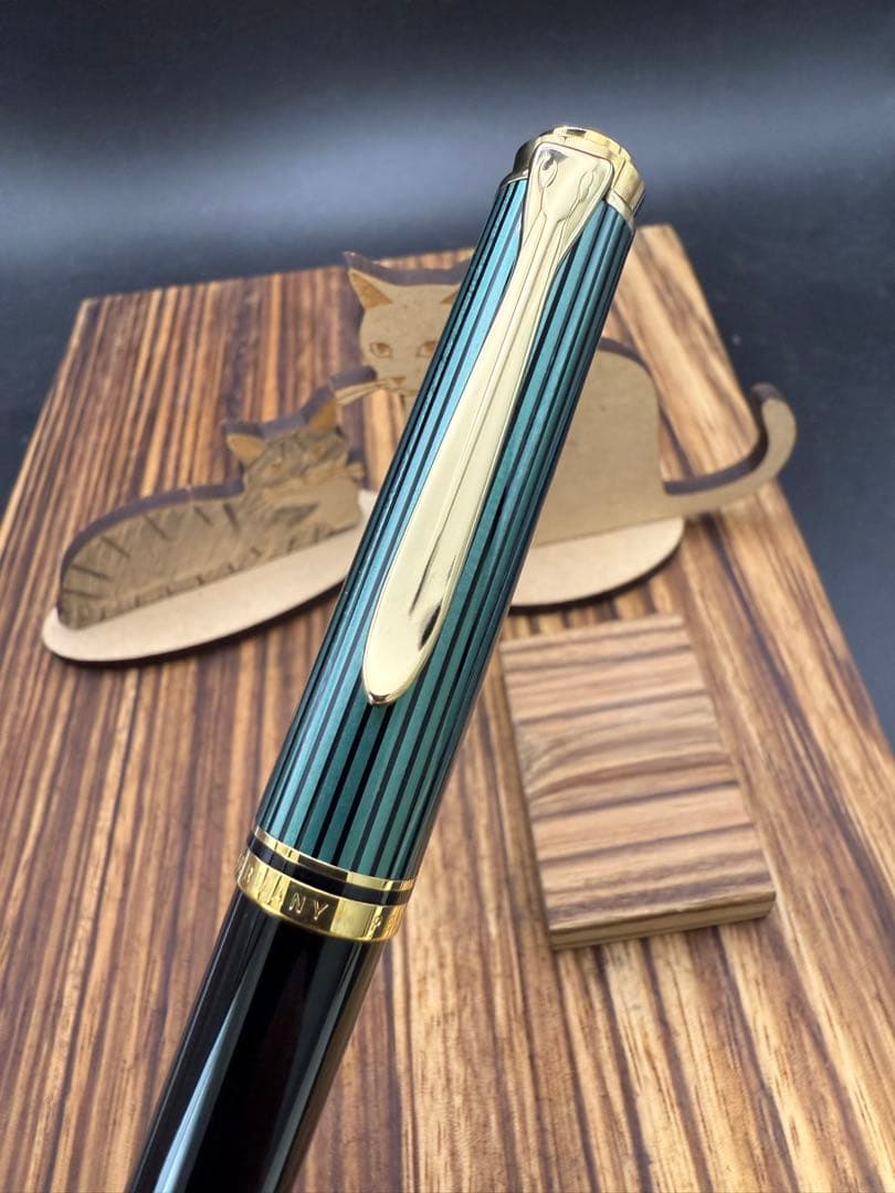 PELIKAN ボールペン K800 緑縞