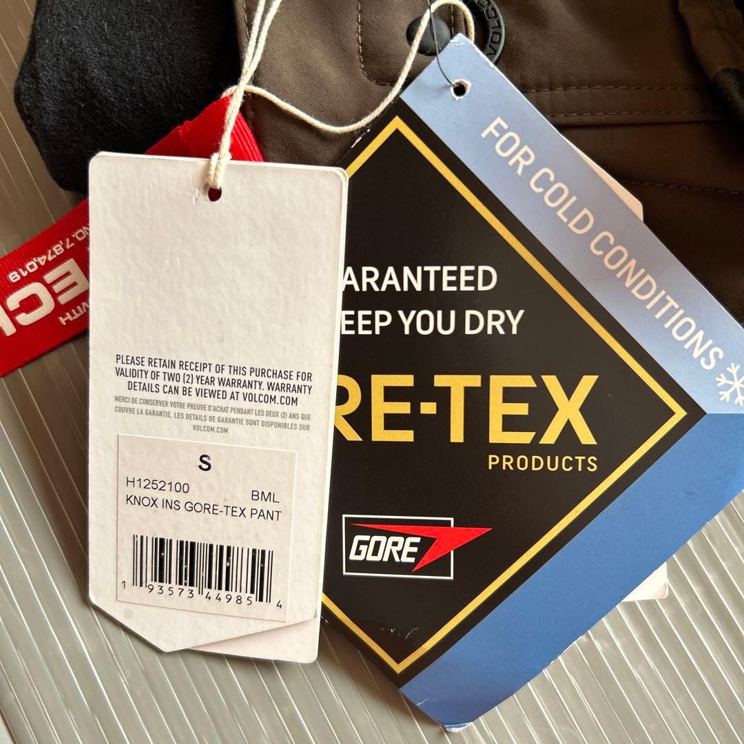 【新品未使用】VOLCOM ボルコム スノボ スノーボード ウェア