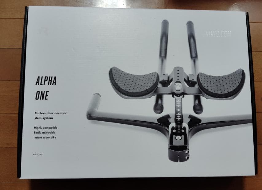 Alpha One カーボンバーとステムのコンボシステム