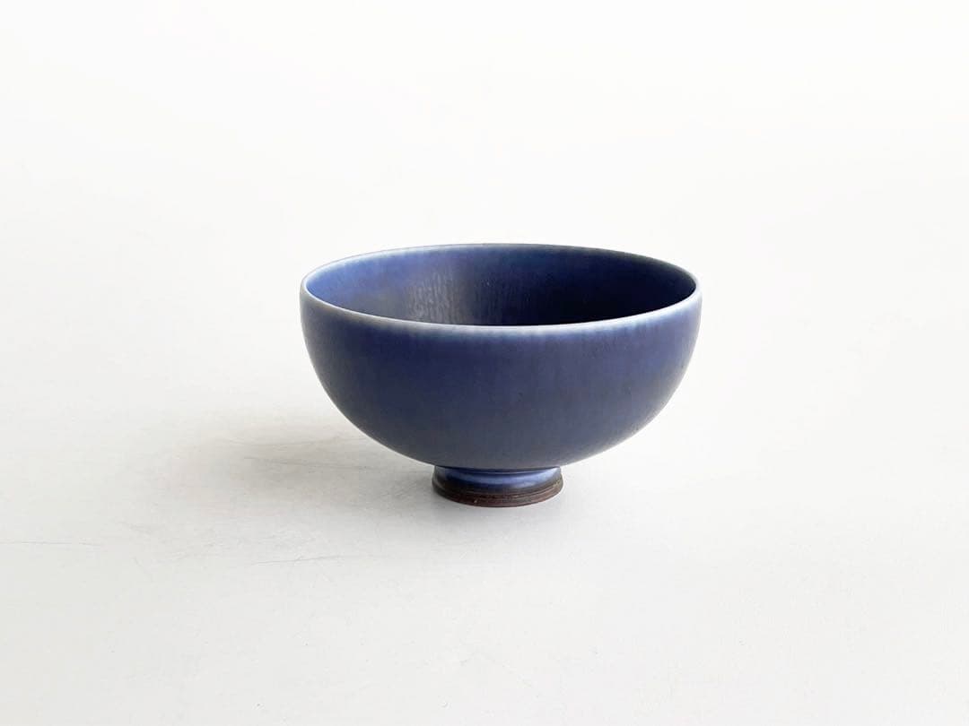 ベルント・フリーベリ　Berndt Friberg グスタフスベリ　青釉　盃