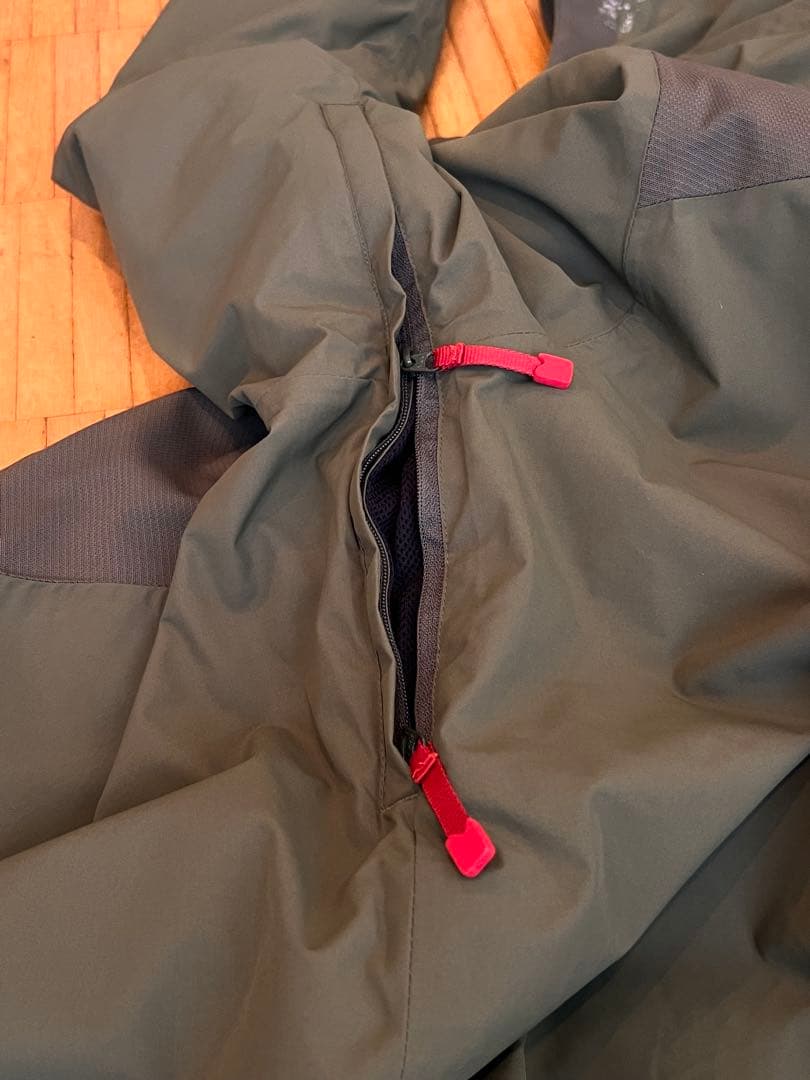 ミレー MILLET ATNA PEAK JKT Lサイズ スキーウェア