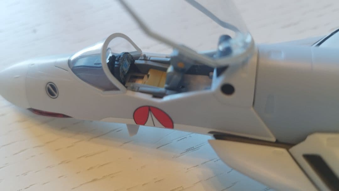 アルカディア　マクロス　VF-0A フェニックス 工藤シン搭乗機　【開封美品】