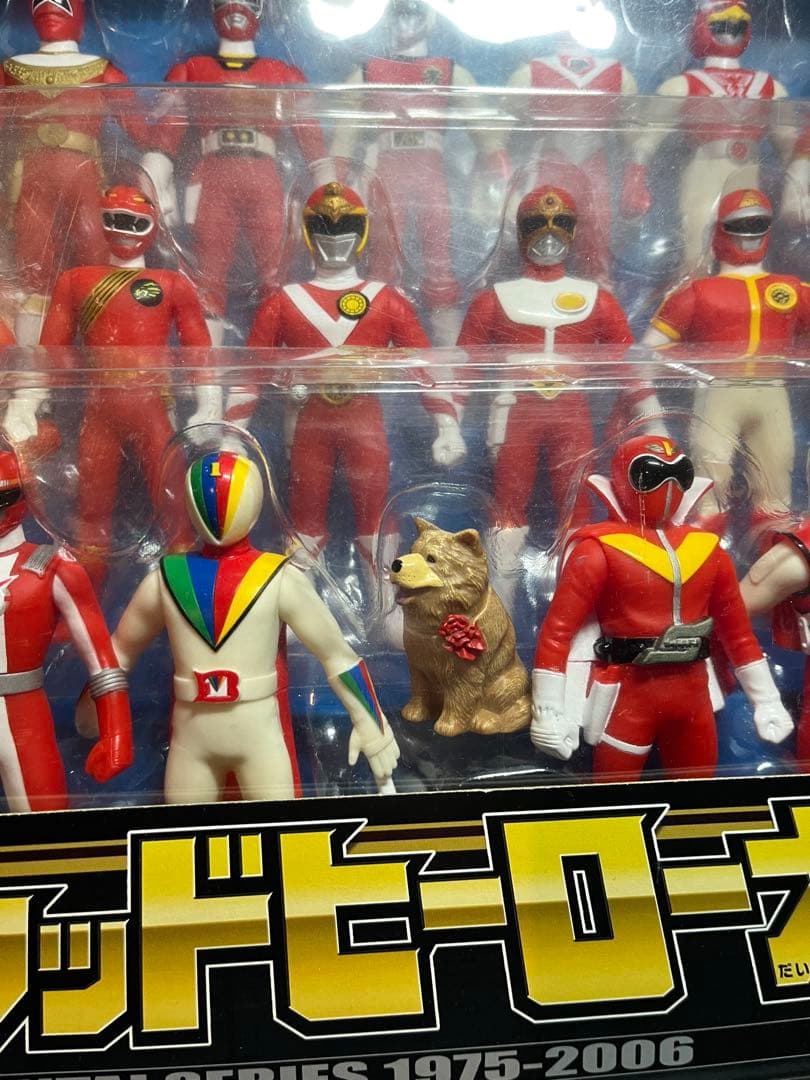 30戦隊レッドヒーロー大集合　スーパー戦隊シリーズ　バンダイ