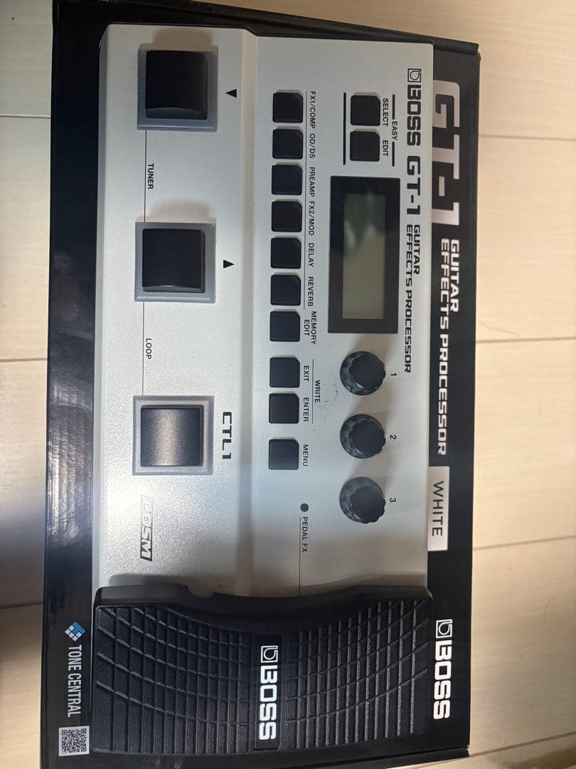 BOSS GT-1 ホワイト