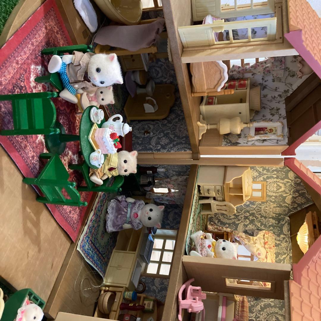 あかりの灯る大きなお家 シルバニアファミリー ペルシャネコ ファミリー セット