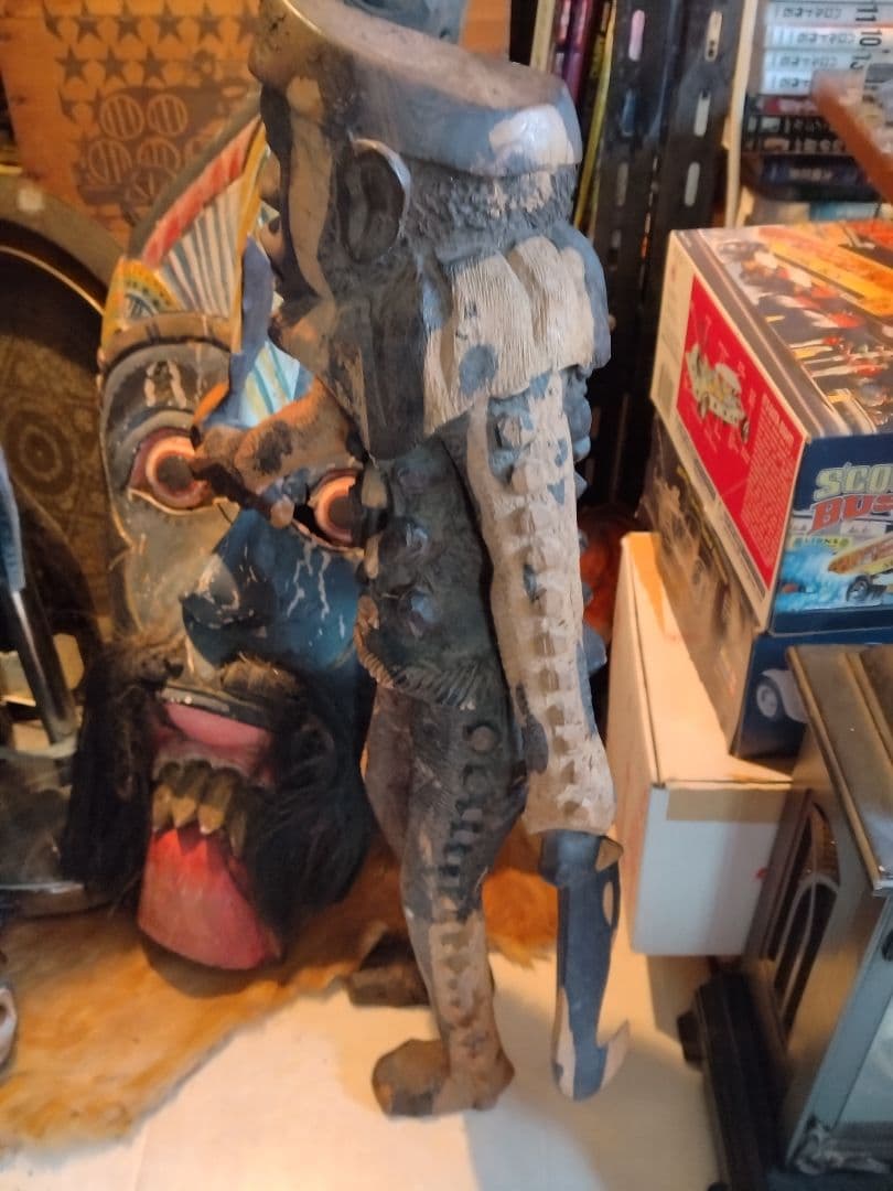 アフリカ民芸 彫像 呪術的木彫像 精霊像 トライバルアート 民族オブジェ