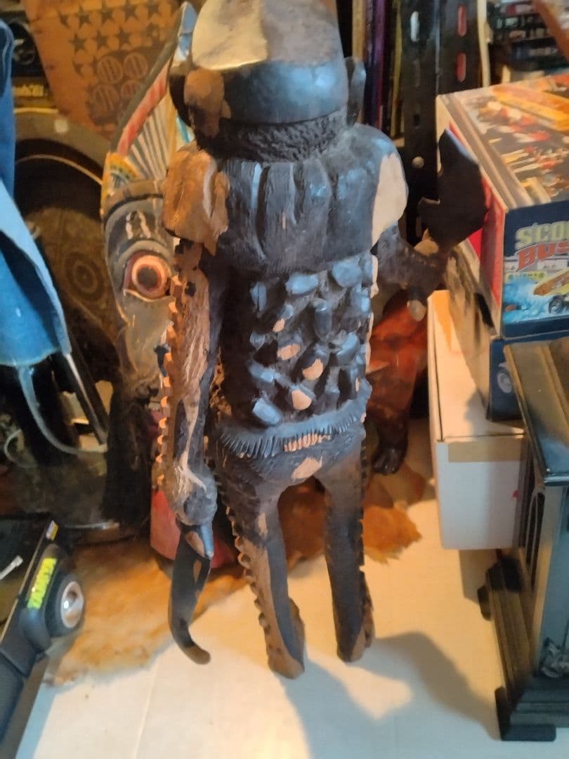 アフリカ民芸 彫像 呪術的木彫像 精霊像 トライバルアート 民族オブジェ