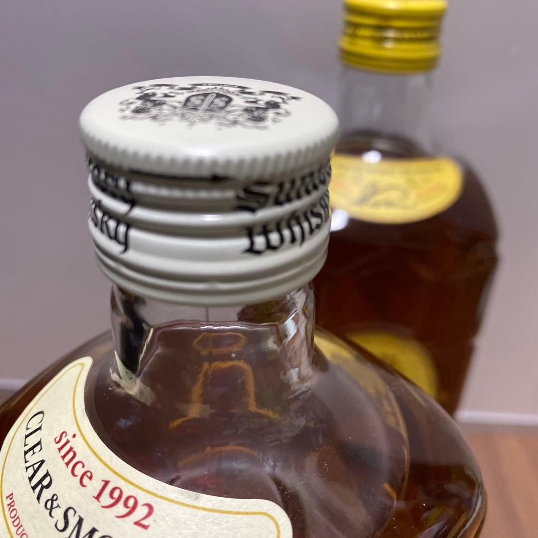 角瓶飲み比べ　白角2019年購入1本、角瓶復刻版1本、合計2本