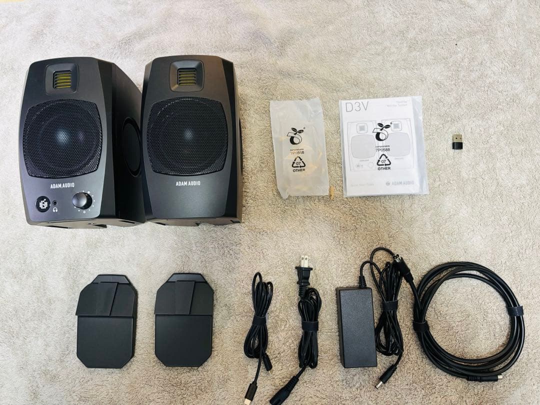 【美品】ADAM AUDIO アダムオーディオ D3V Black