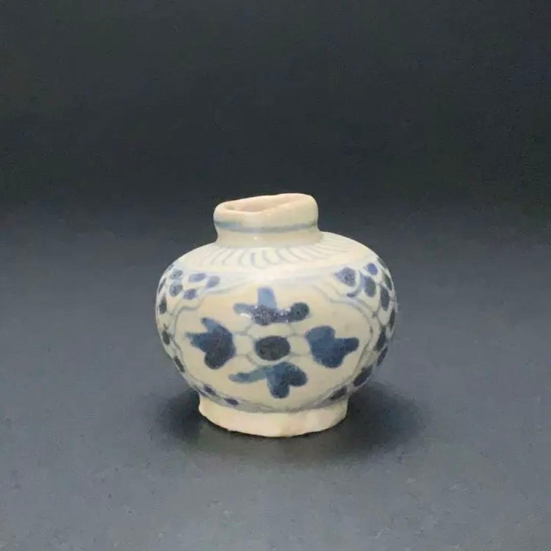 安南染付花図小壺　骨董　アンティーク　ベトナム　R1392ダM