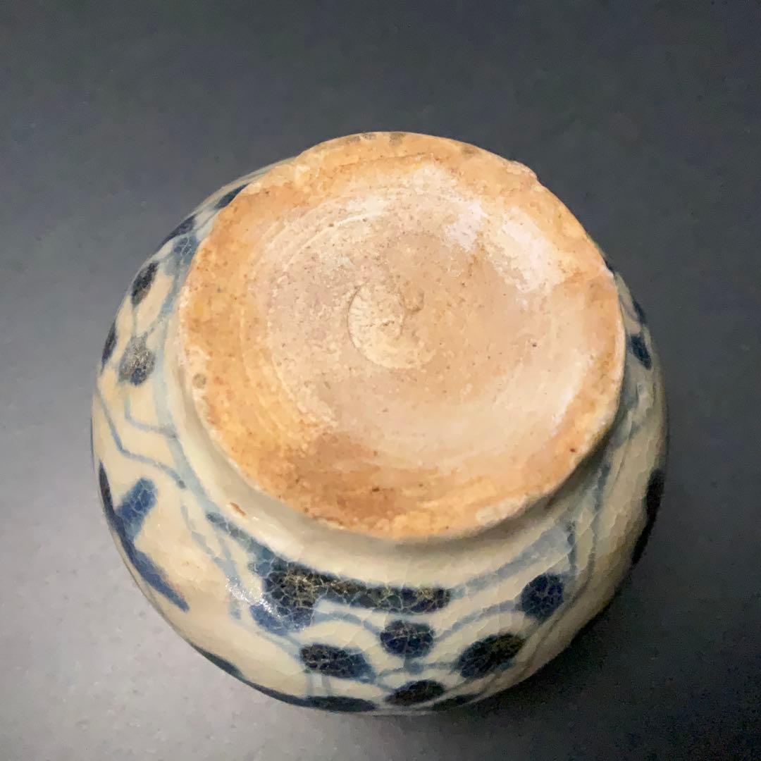 安南染付花図小壺　骨董　アンティーク　ベトナム　R1392ダM