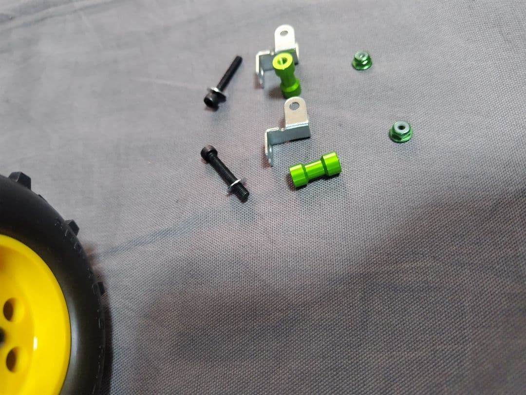 ヨコモ　YZ-834B　＊5月いっぱいまでの出品