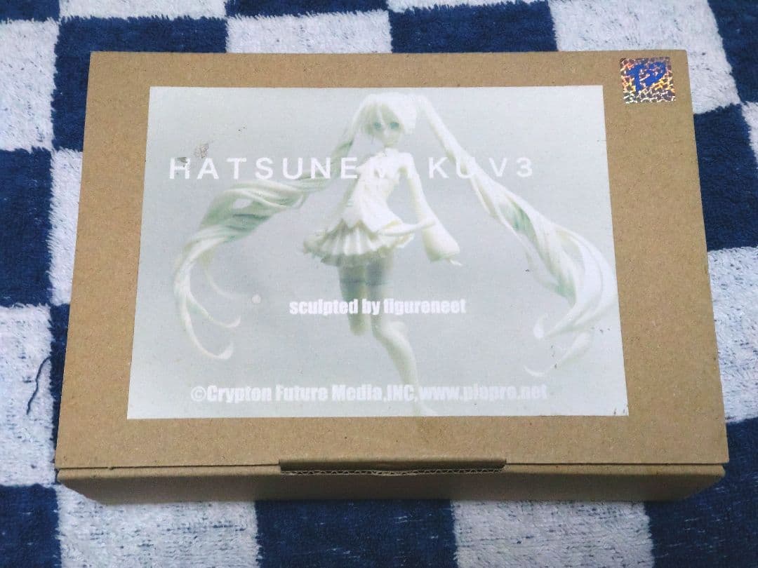 初音ミク V3 ガレージキット