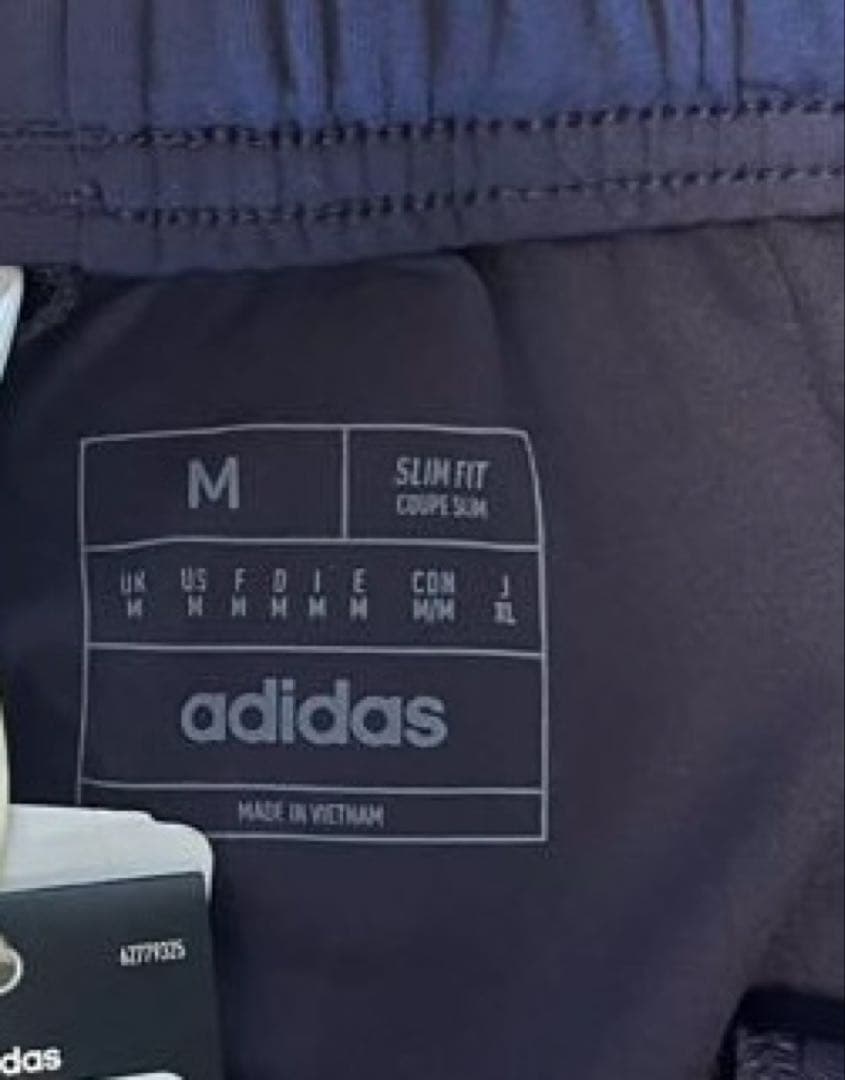 adidas アーセナル　トラックパンツ　トレーニングパンツ　ジャージ　新品