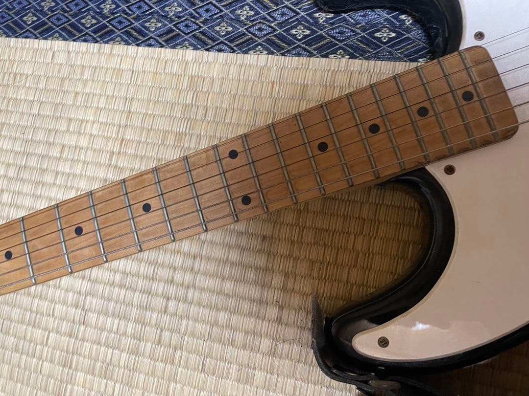 Squier Vintage Modified 51スクワイヤー エレキギター